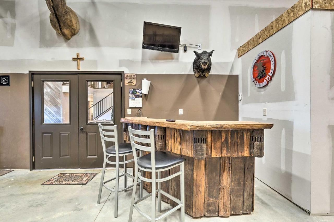 Kansas Hunting Lodge Pets And Large Groups Welcome! Great Bend Luaran gambar